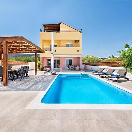 Ritas Gennadi Villa ภายนอก รูปภาพ