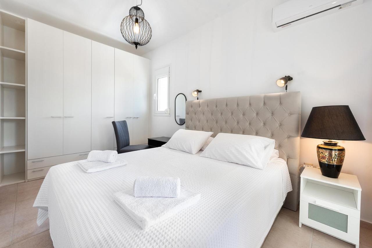 Ritas Gennadi Villa ภายนอก รูปภาพ