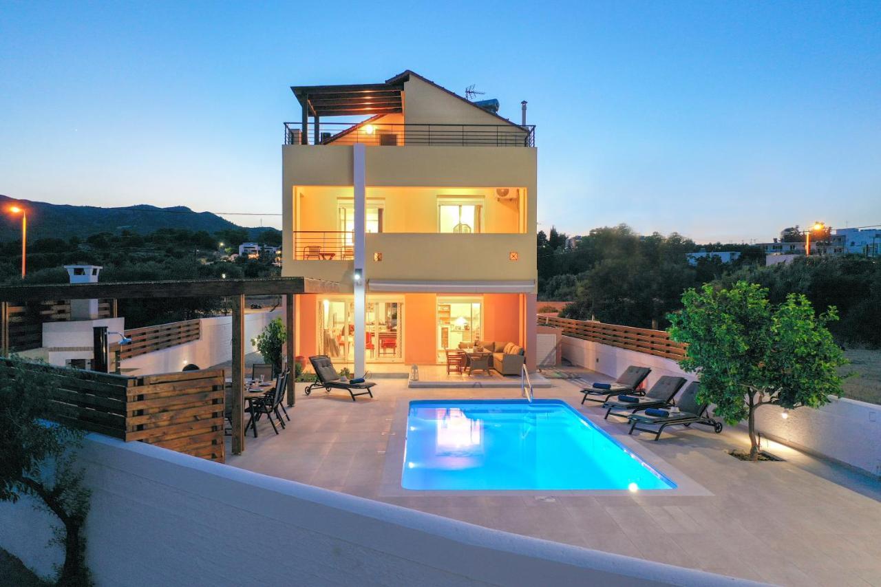 Ritas Gennadi Villa ภายนอก รูปภาพ